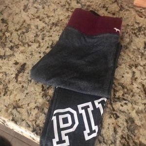 Women’s yoga pants